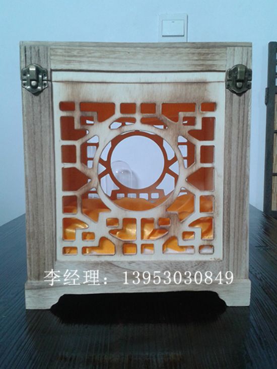點(diǎn)擊查看詳細(xì)信息<br>標(biāo)題：白酒盒 閱讀次數(shù)：4788