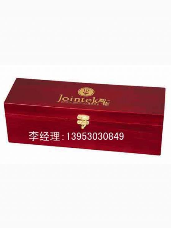 點擊查看詳細(xì)信息<br>標(biāo)題：紅酒木盒 閱讀次數(shù)：2308