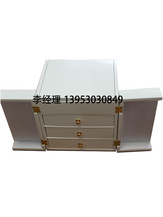 點(diǎn)擊查看詳細(xì)信息<br>標(biāo)題：首飾盒 閱讀次數(shù)：2367