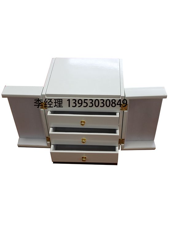 點(diǎn)擊查看詳細(xì)信息<br>標(biāo)題：首飾盒 閱讀次數(shù)：2663